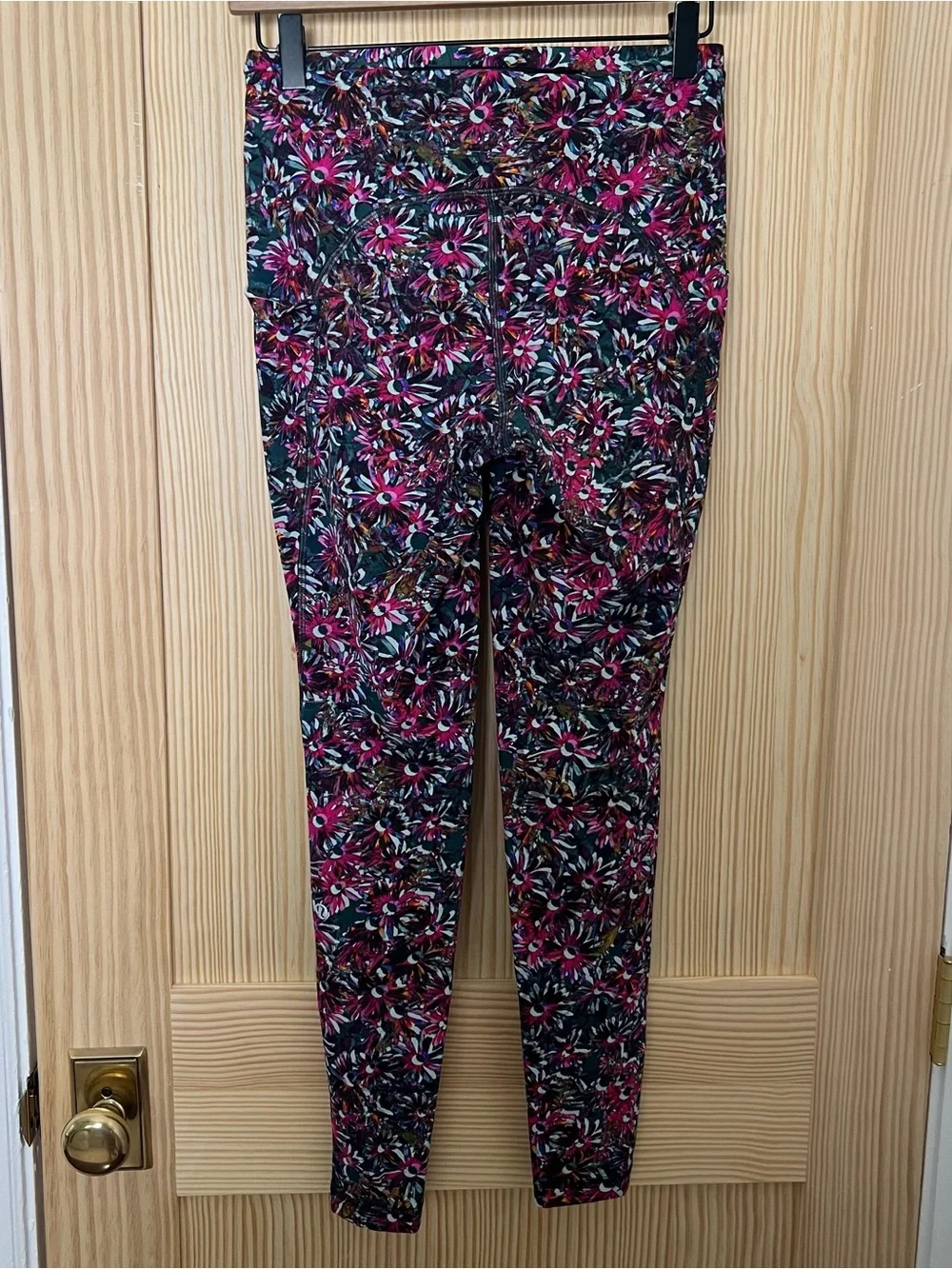 LULULEMON- Swift Speed High-Rise Tight 28